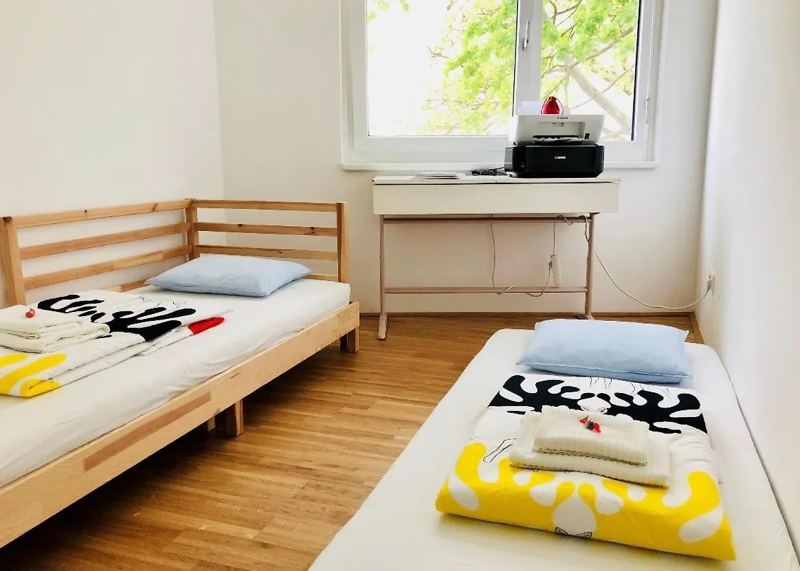Ubytování v soukromí Cozy Danube Room - 15 Mins To Downtown Vídeň Rakousko