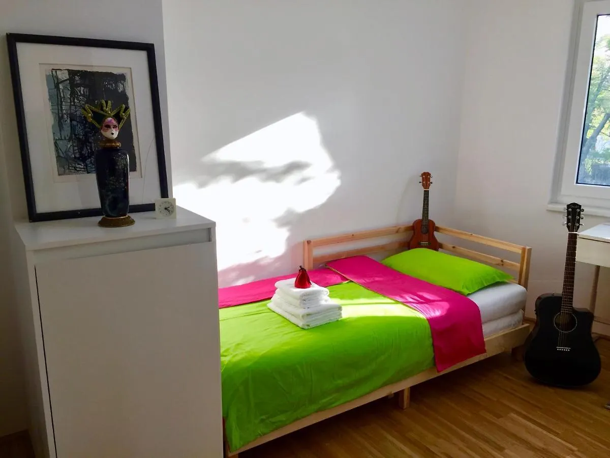 Cozy Danube Room - 15 Mins To Downtown Βιέννη